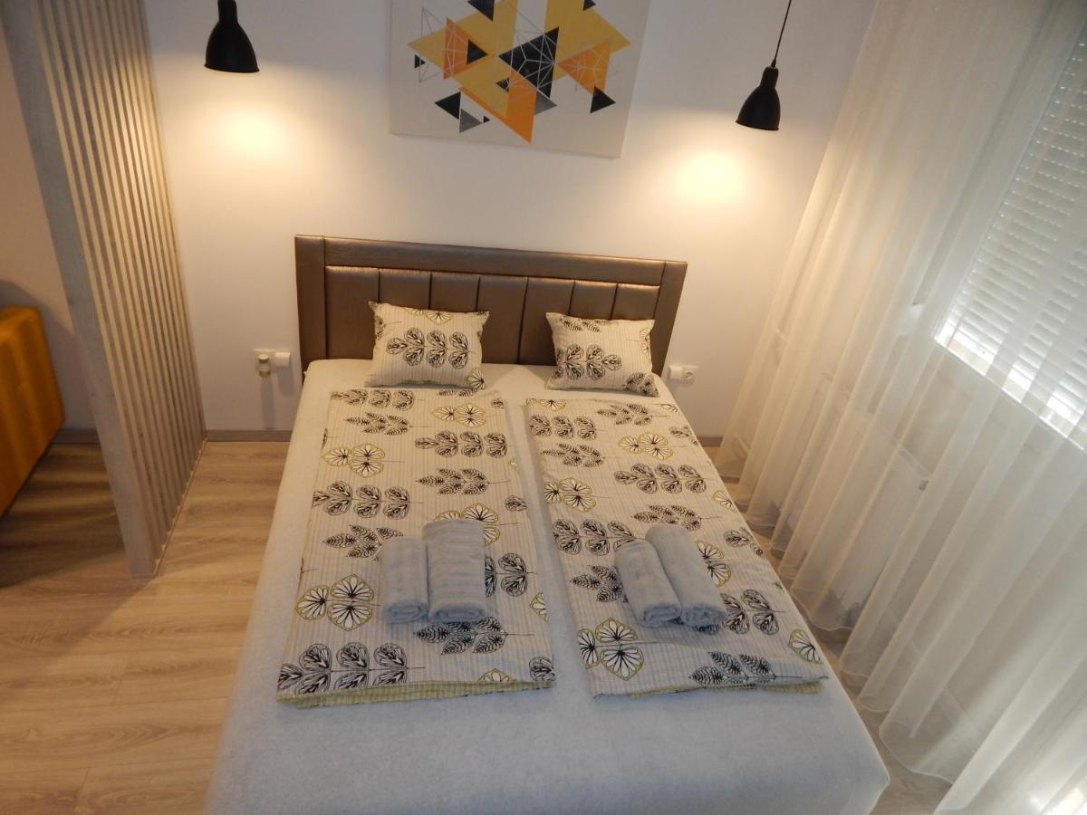 Pisztácia 2020 Apartman Kazincbarcika Exterior foto