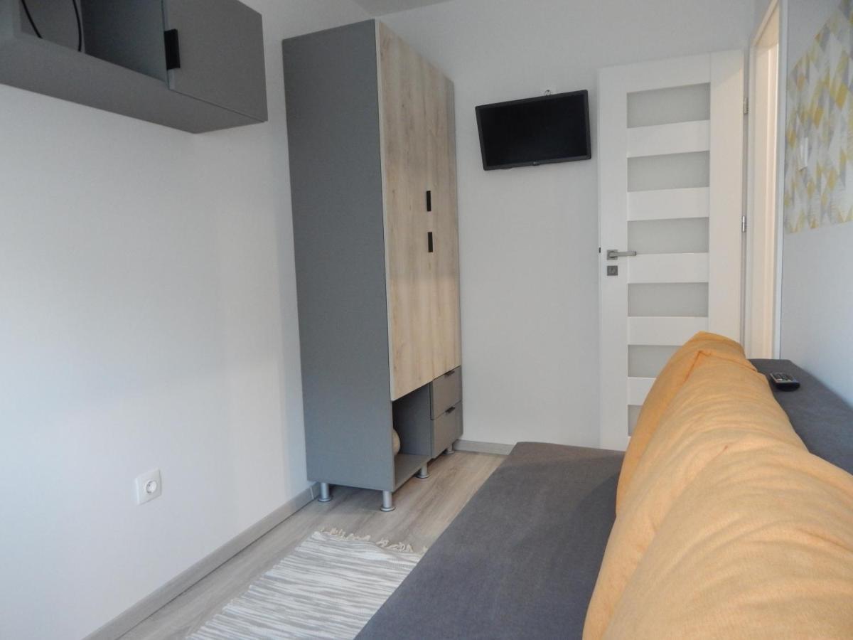 Pisztácia 2020 Apartman Kazincbarcika Exterior foto